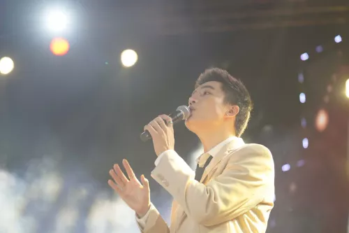 Hinh-anh-Vinpearl-Discovery-Wonderworld-Countdown-party-10