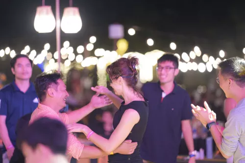 Hinh-anh-Vinpearl-Discovery-Wonderworld-Countdown-party-11