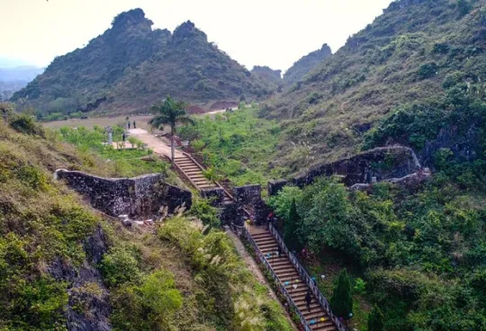 Thành nhà Mạc Lạng Sơn