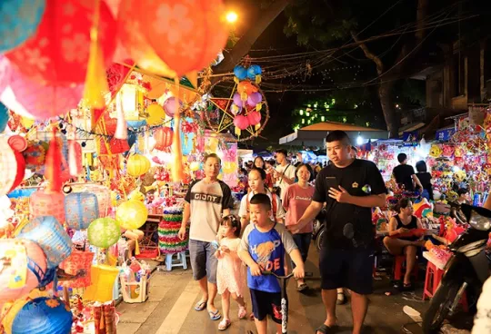 chơi Trung thu ở Sài Gòn