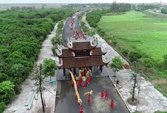 Đền Lanh Giang