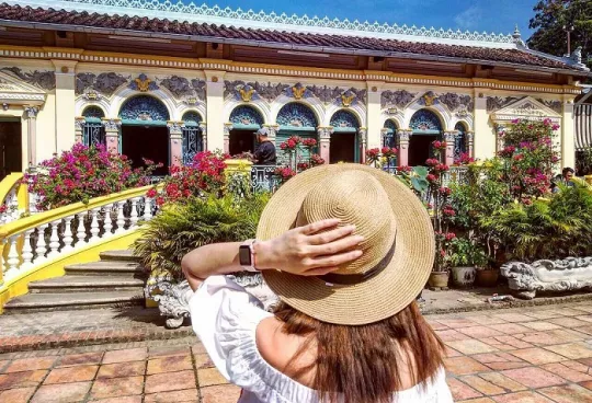 Binh Thuy ancient house